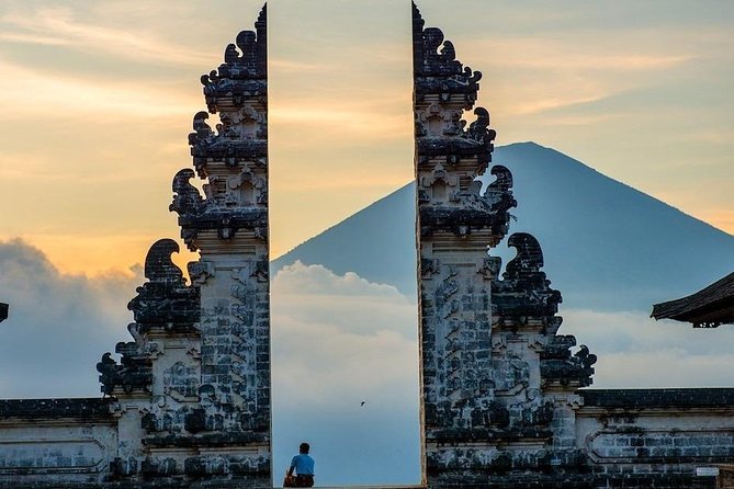 Heaven’s Gate & Water Palace Tour: 4 Amazing Highlights of East Bali